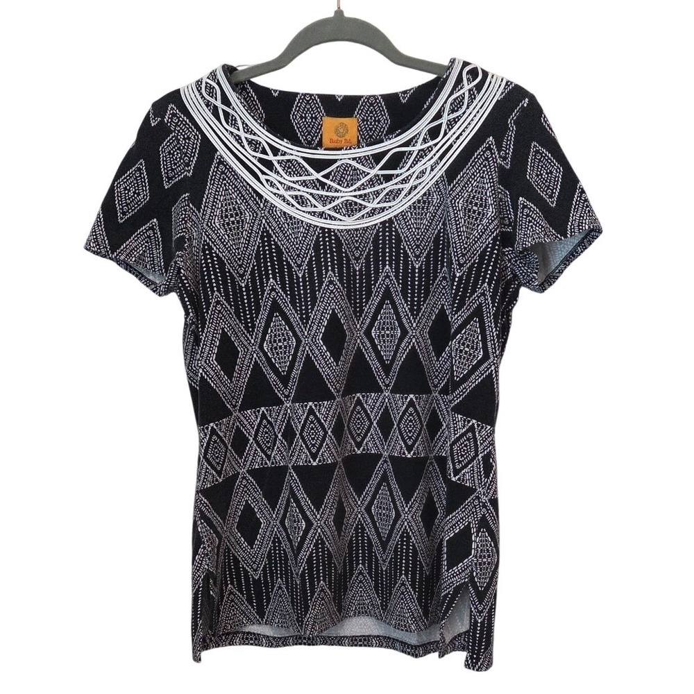 Ruby Rd Women's Black & White Diamond Pattern Short Sleeve Top Size‎ S